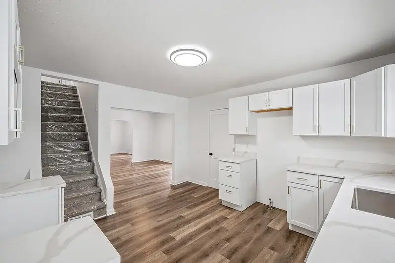 120 7th St West Des Moines, IA 50265 - image 9 kitchen and stairs